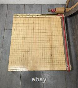 Vintage INGENTO 1142 Heavy Duty Paper Cutter 15x15 Guillotine Arm Wood